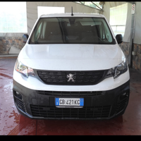 Furgone Peugeot Parner