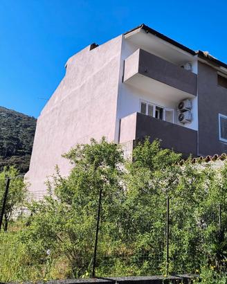 Villa ideale per residenza anziani