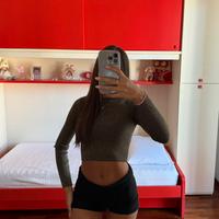 ✨ Crop top oro e nero brillantinato zara✨
