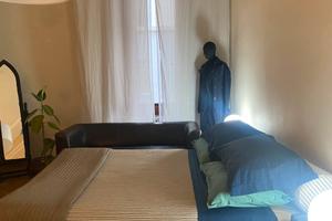 Enorme stanza in palazzo storico