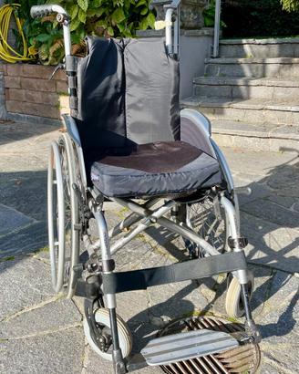 Sedia a rotelle Otto Bock con TRIRIDE