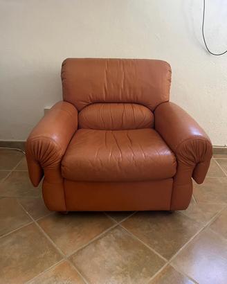 Coppia di poltrone anni 70 in vera pelle