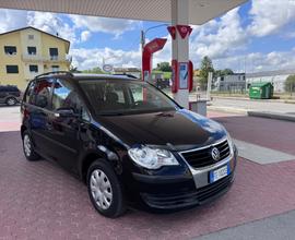 Volkswagen Touran 2.0 Conceptline Ecofuel