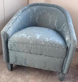 Poltrona stile barocco PRADA-MIU MIU nuova
