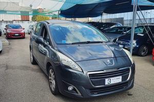 Peugeot 5008 1.6 HDi 115CV Allure