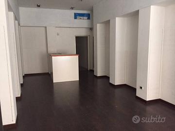 Immobile di 200 m² con 3 locali a Cervia
