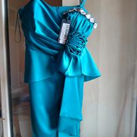 Abito elegante  e versatile  marca Jean-cryó