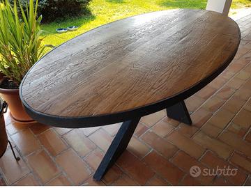Tavolo Ovale d'arredo 