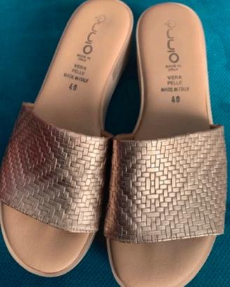 Scarpe in pelle QUUIO, nuove.