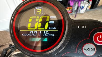 Monopattino elettrico Kaabo Mantis  8 solo 116 km