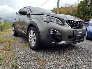 PEUGEOT 3008 BlueHDi 130 S&S EAT8 Business
