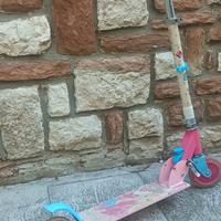 Monopattino Barbie 