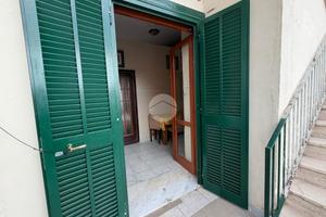 MONOLOCALE A AFRAGOLA