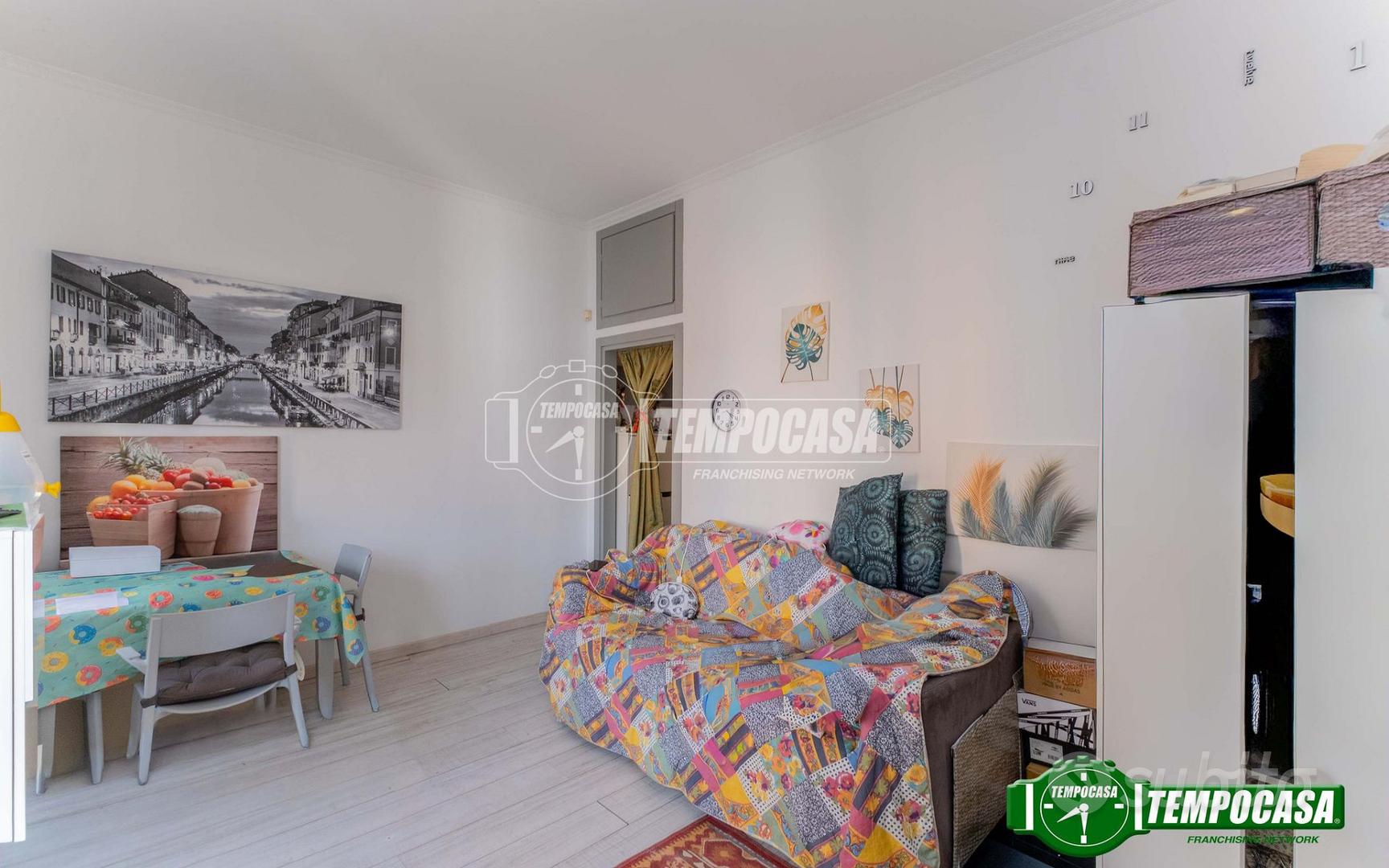 2 locali con cucina separata e balcone - Vista 3