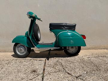 Vespa sprint 150 targata Napoli