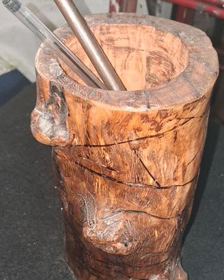 PORTA PENNE IN TRONCO DI LEGNO
