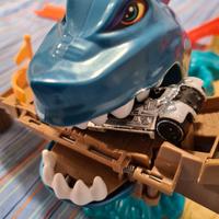 Pista Hot Wheels Lo Squalo Sta Attaccando