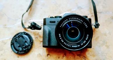Fuji XT10 con XC 16-50 e XC 50-230 + 8mm Samyang