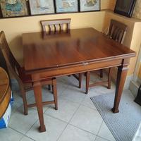 Tavolo in arte povera con 4 sedie
