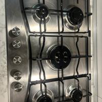 Piano cottura Hotpoint Ariston 5 fuochi