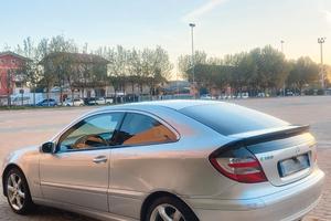 Mercedes Sportcoupe C220 Cdi Sport Edition 