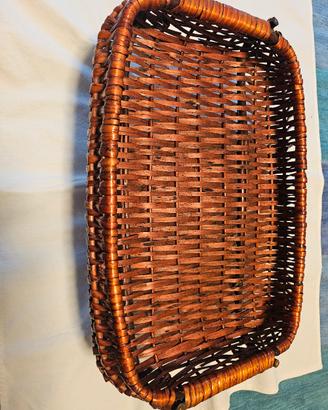 Antico cesto in vimini 