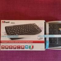  NUOVA tastiera wireless con mouse integrato