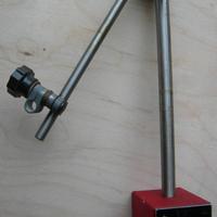 Base magnetica porta comparatore o strumenti vari