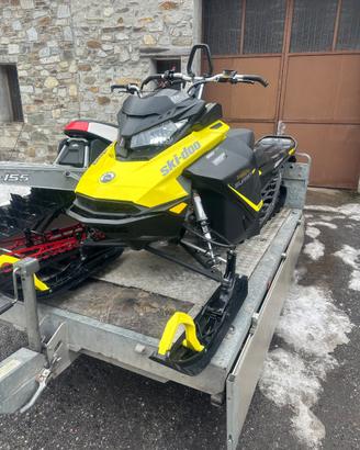 Motoslitta Ski doo summit 850