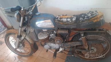 Aermacchi harley-davidson 125