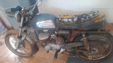 Aermacchi harley-davidson 125