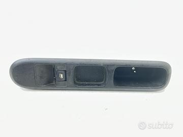 PULSANTIERA ANTERIORE DESTRA PEUGEOT 3008 Serie 64