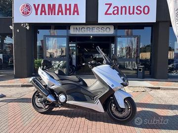 Yamaha T Max 530