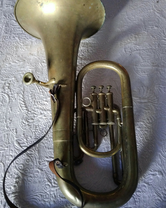 Flicorno bombardino baritono antico