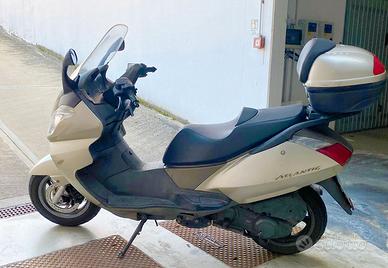 Aprilia Atlantic 200 scooter