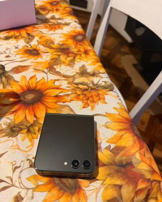 Samsung z flip 5