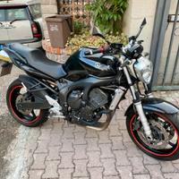 Yamaha FZ6