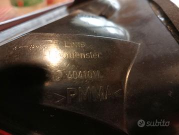 Faro posteriore sx Mercedes 404101L