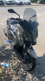 Yamaha XMAX 250 ABS