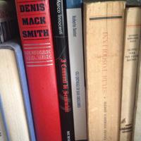 Fascismo, duce, vari libri