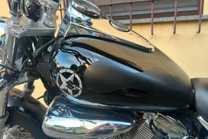 Suzuki Intruder 250