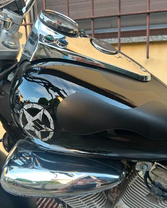 Suzuki Intruder 250