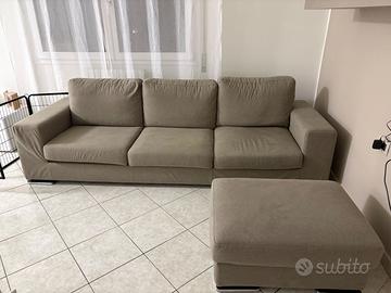 divano Excó modello Virna con pouf