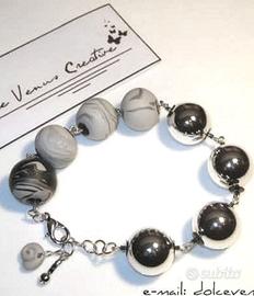 Bracciale realizzato a mano