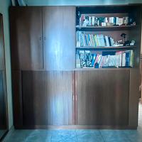 Mobile letto con ante scorrevoli
