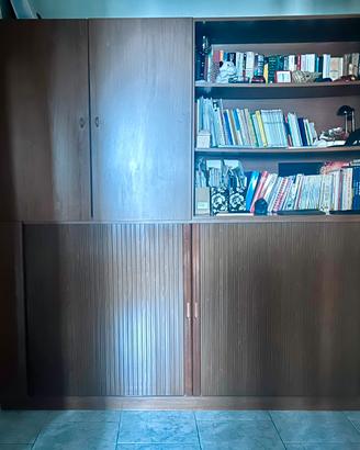 Mobile letto con ante scorrevoli