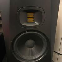 monitor audio Adam T7V