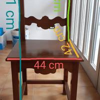 Sedia in legno di noce