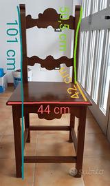 Sedia in legno di noce