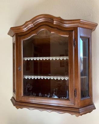 Vetrina in legno